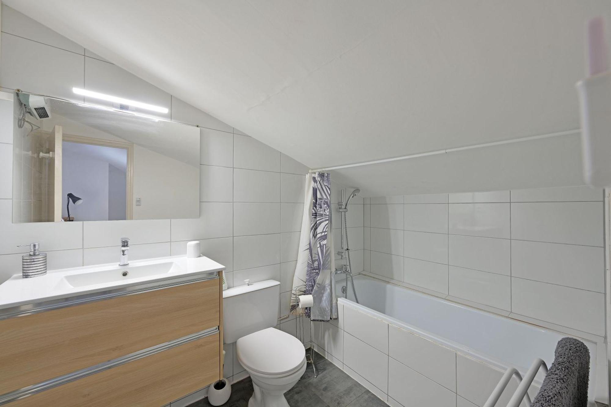 La Tour Des Teinturiers - Ac Clim - Wifi - Balcon Apartment Avignon Luaran gambar