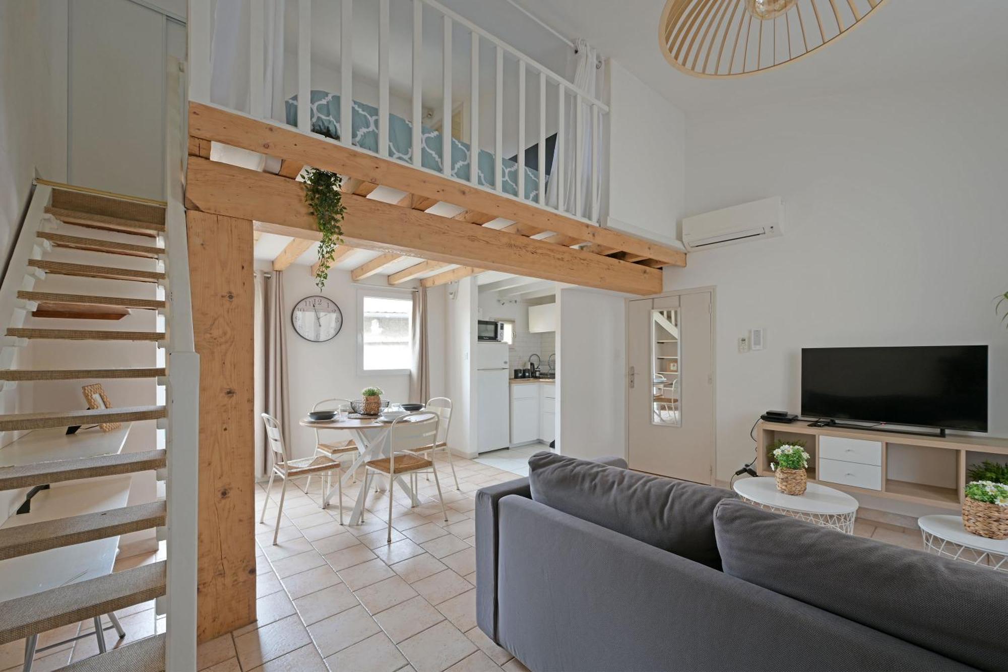 La Tour Des Teinturiers - Ac Clim - Wifi - Balcon Apartment Avignon Luaran gambar